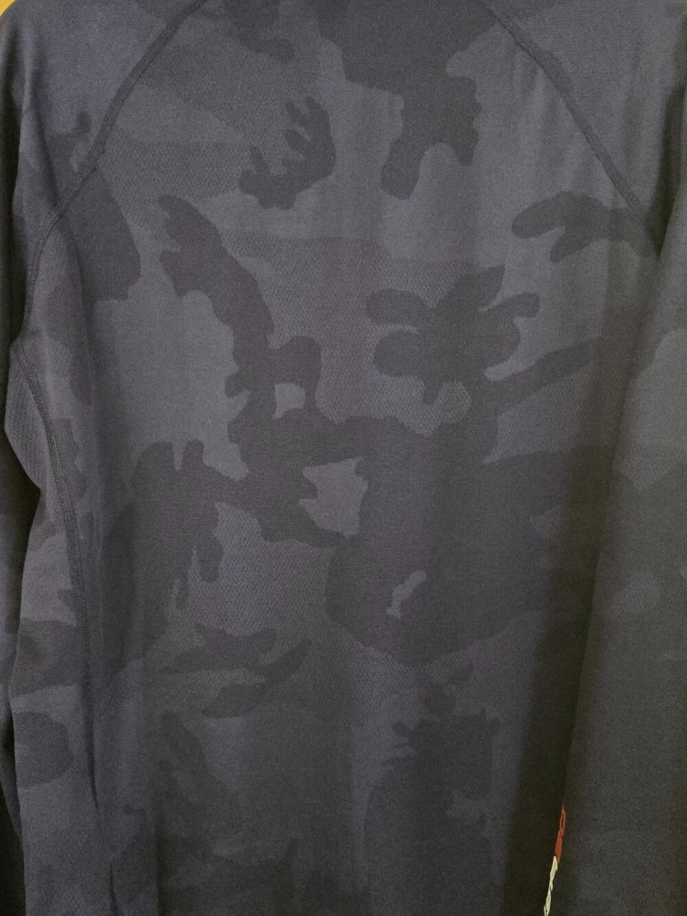Women's pullover - Picture 3 of 3